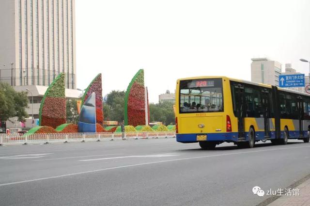 彈指一揮間 憶十年前公交老車 09大慶長安街側記