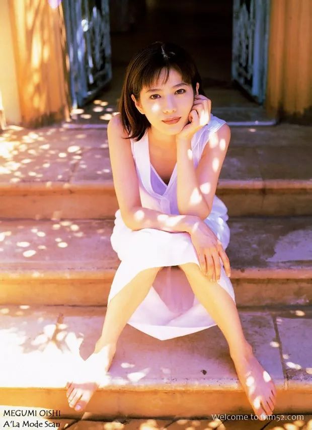 蜡笔小新最爱的女主播嫁给158cm的花美男:他比我矮,但比我美啊_hyde