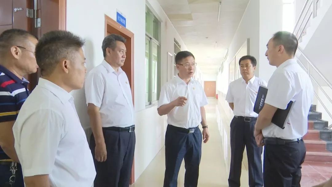 仁化县委书记林国华调研国庆期间安保工作