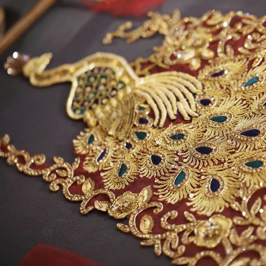 中式嫁衣——真正的中国高级定制奢侈品!