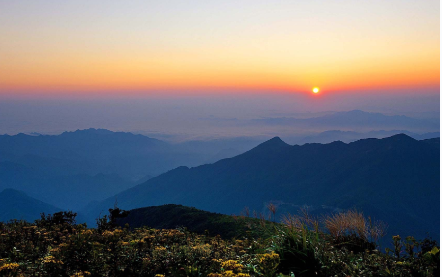 湖南娄底:大熊山之美天光云影