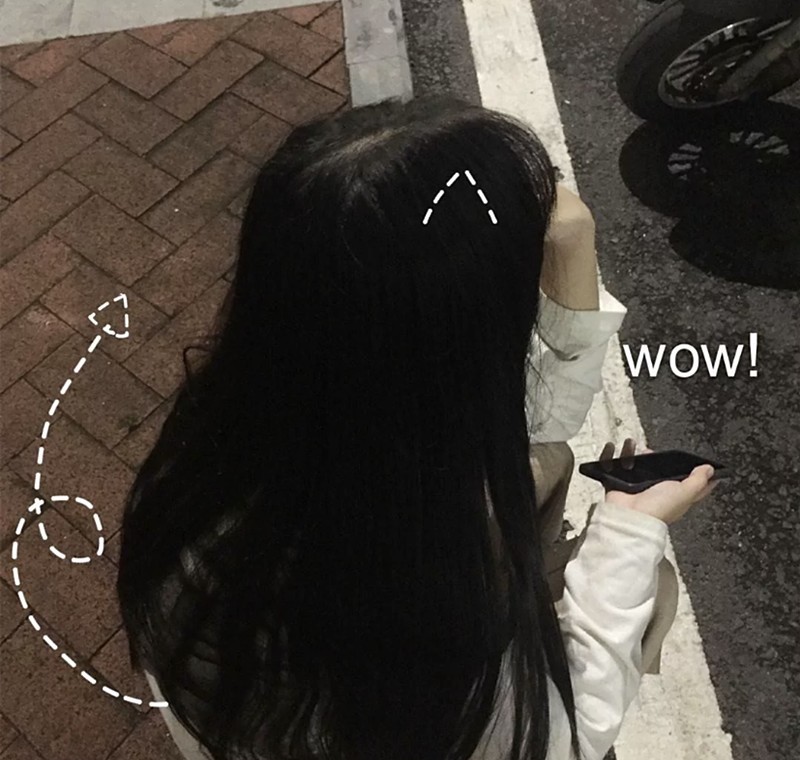 女生们是非常在意自己的头像的,而且女生的头像也分很多种类,其中背影