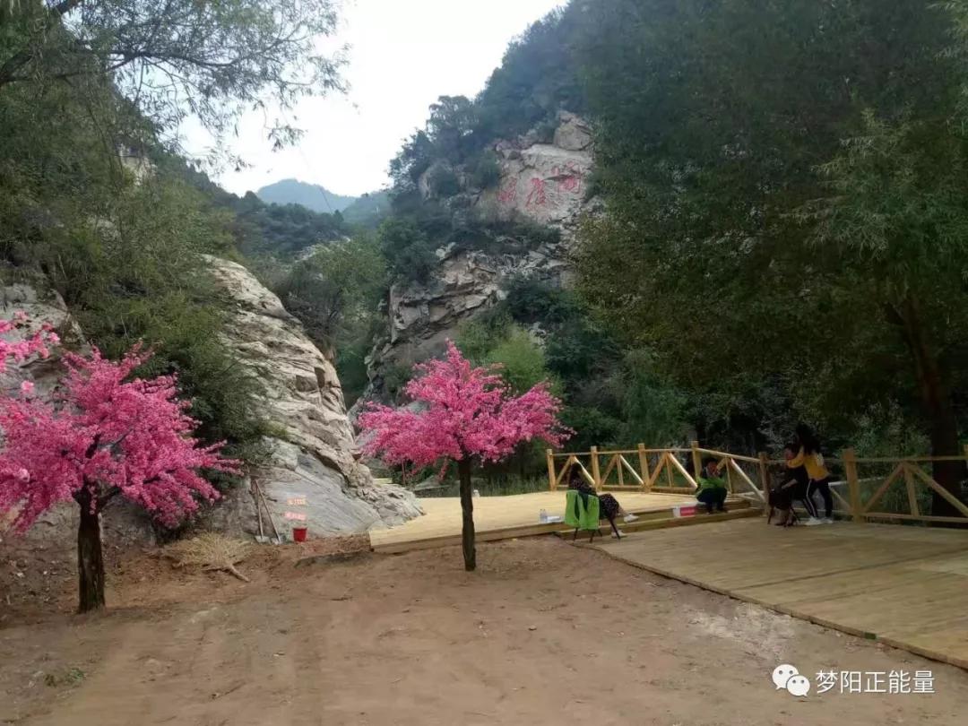 梦阳正能量独家获悉,霍州市陶唐峪自然风景区在2019年十一期间试