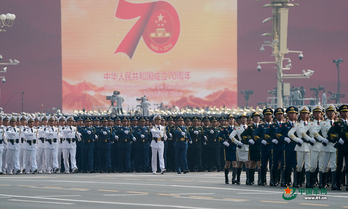 国庆70周年大阅兵方队图片