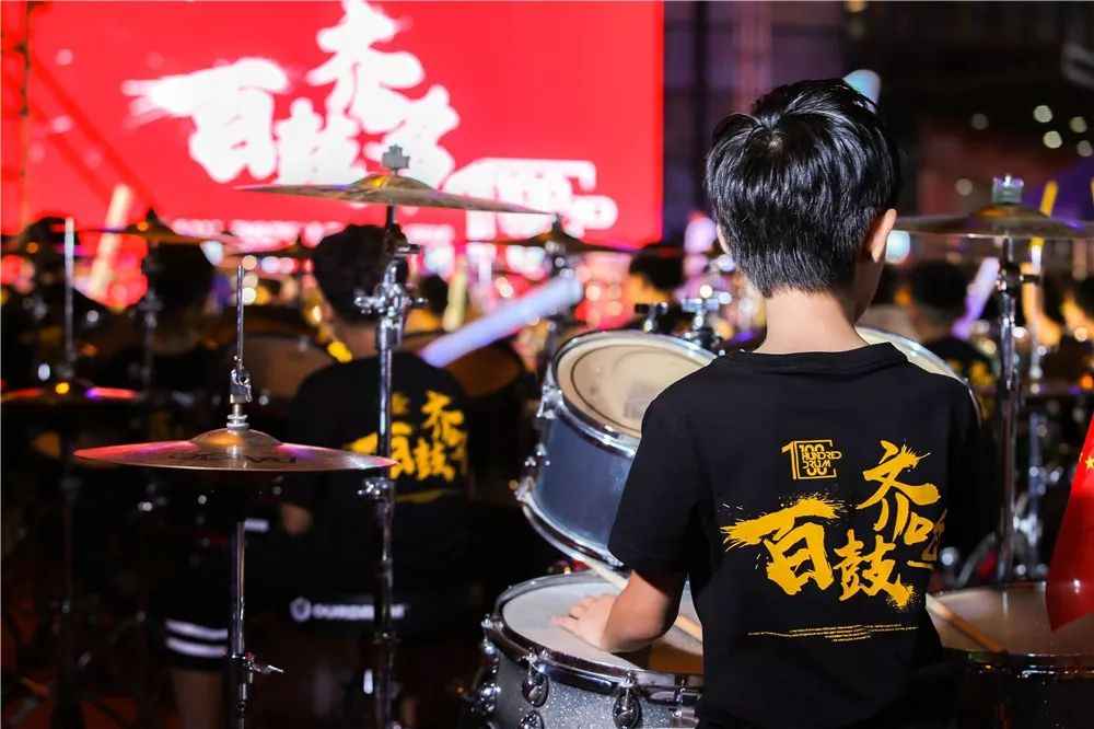 百鼓齐鸣大型公益演出震撼全城圆满落幕