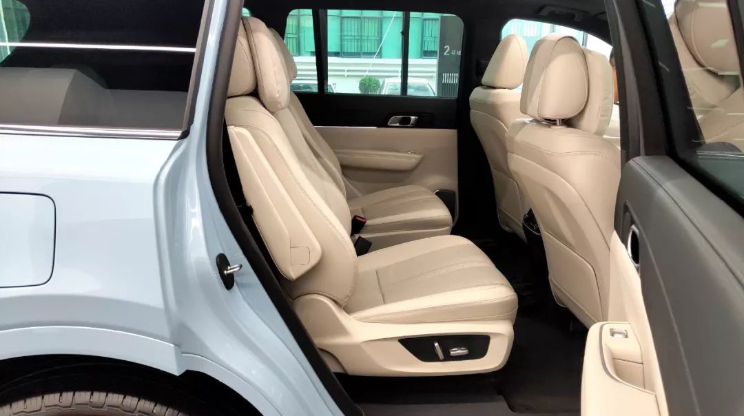 试驾理想one:32.8万的国产增程车,这3点动态感受你要知道!67