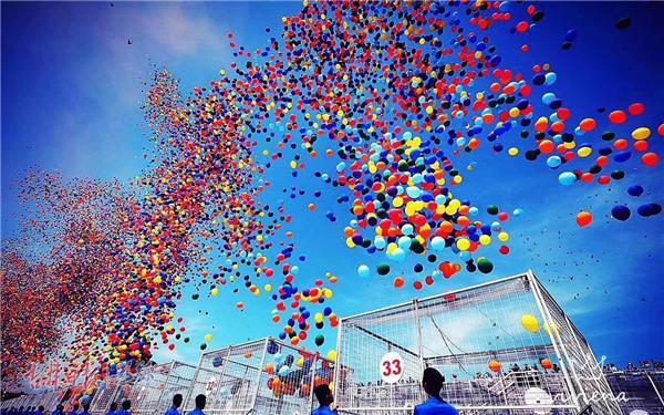 听长春小伙讲国庆70周年大会上7万只气球的故事