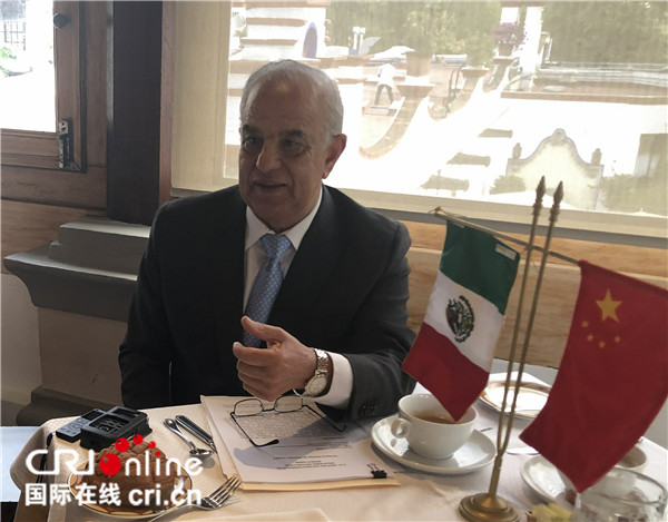 记首位访华的墨西哥总统埃切维里亚