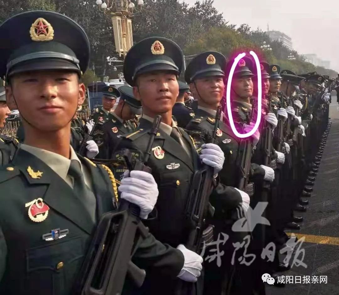 骄傲国庆阅兵战略支援部队方队有咱长武小伙