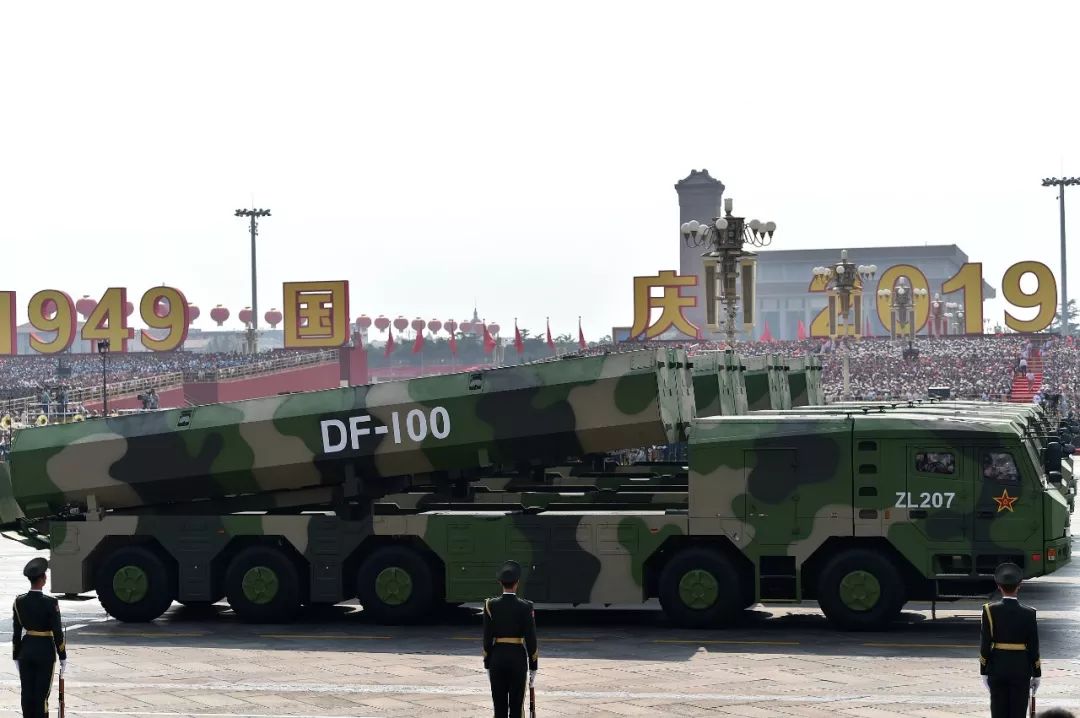 战场新秀中国隐身无人机亮相令外媒惊叹