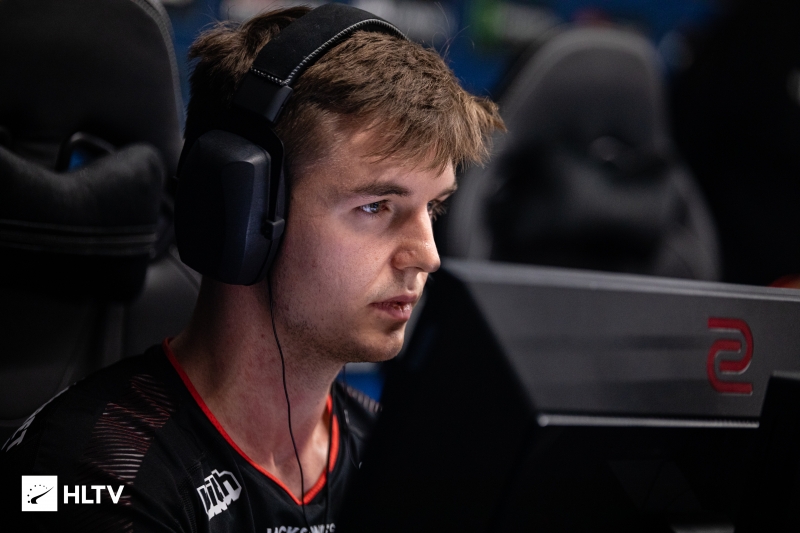 astralis picked vertigo4. vitality picked dust25.