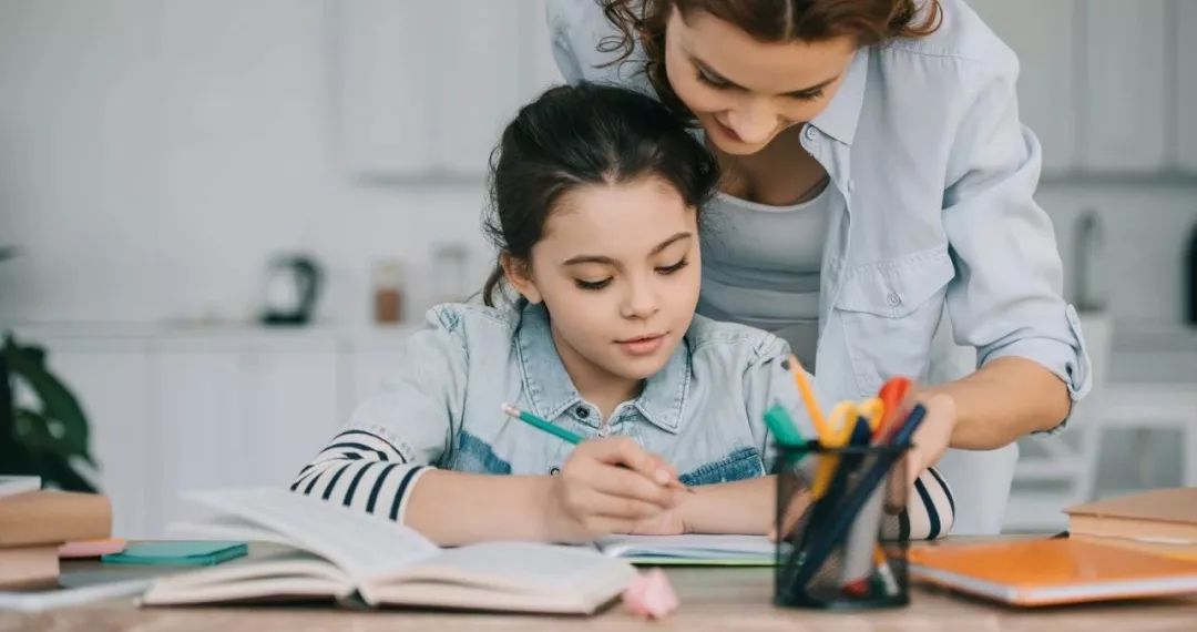 聪明家长都这样检查孩子作业!真后悔现在才知道