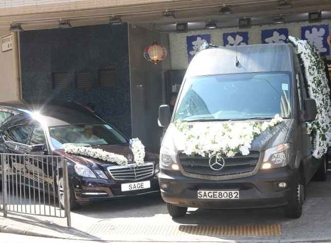 1/ 12 搜狐娱乐讯 据香港媒体报道,10月3日,曾监制《卧虎藏龙》