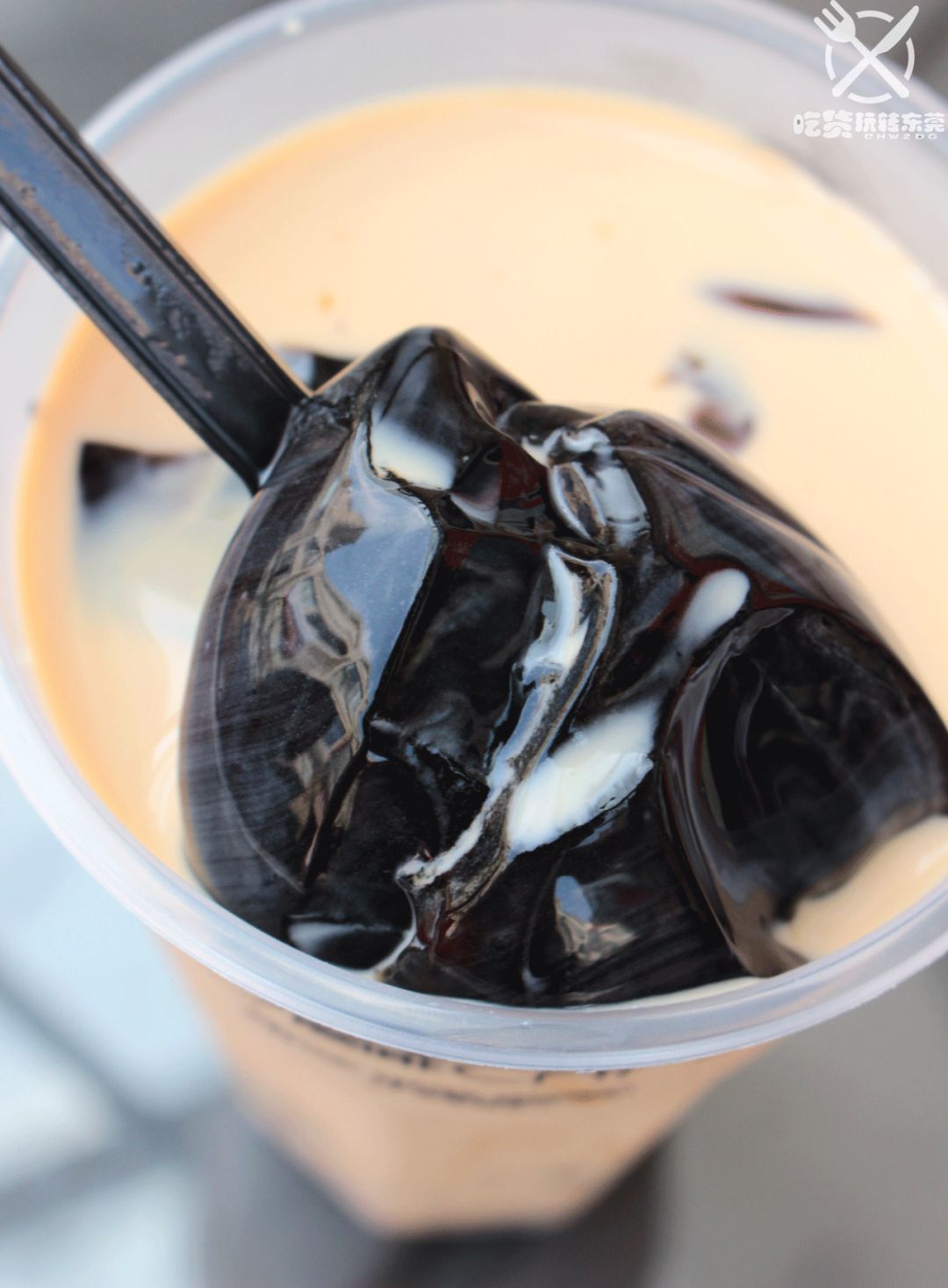 5元一杯茶饮,还能加料加到满泻!