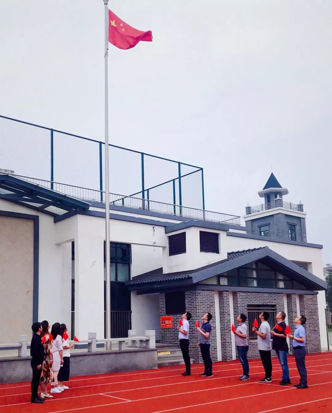【今日头条】赞!今天,港城教育人用这样的方式祝福新中国