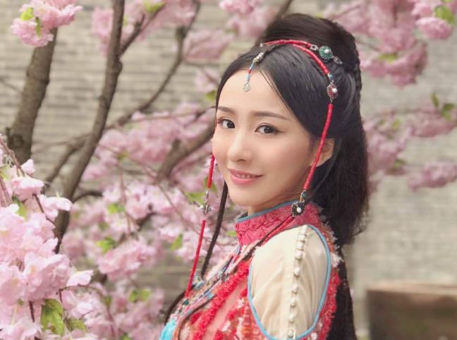 女,8年后化身性感女郎,在心凌这一角色之后,演员姜瑞佳也有其他的作品