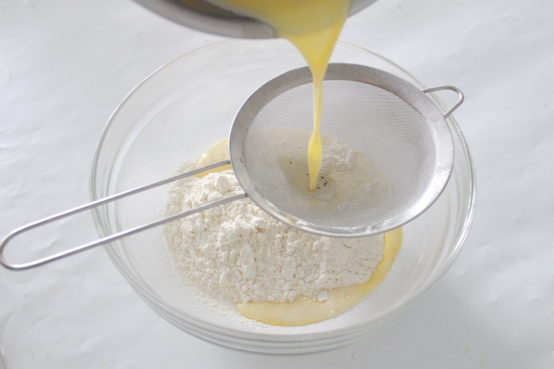 原创潮男潮女的打卡新欢蒙布朗,浓郁栗子奶油配合微酸蓝莓打造秋季爆