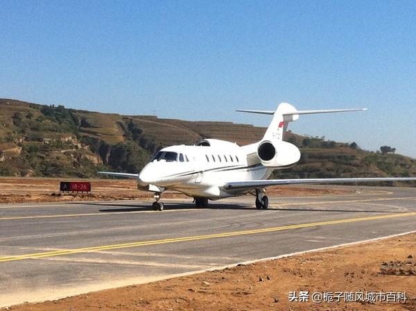 位于山西省忻州市定襄县宏道镇无畏庄村,是由军用机场扩建而成的军民