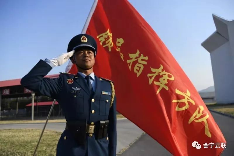会宁帅哥姚泽宏亮相国庆阅兵领导指挥方队