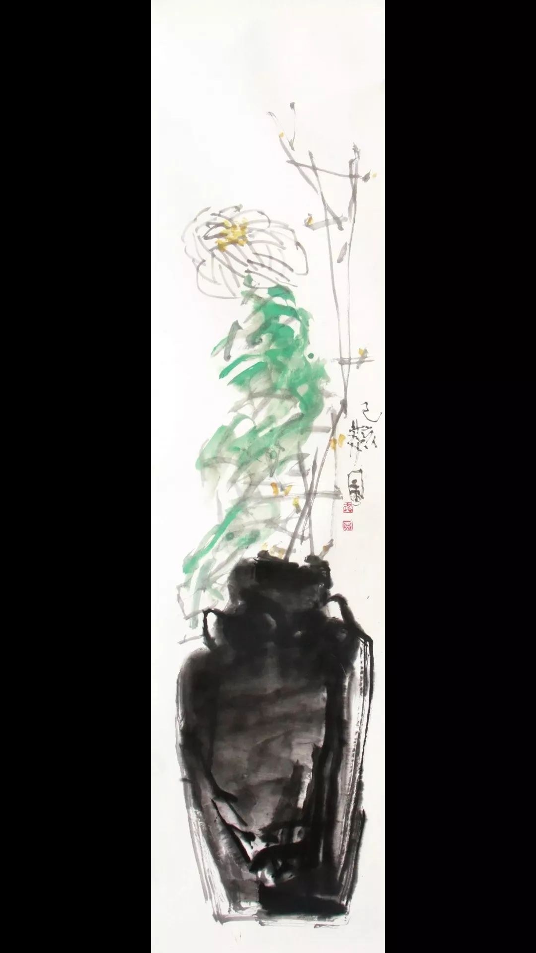 郭莽园 《雷治载》 138cm×34cm 纸本设色2019年1942年生,广东汕头人.