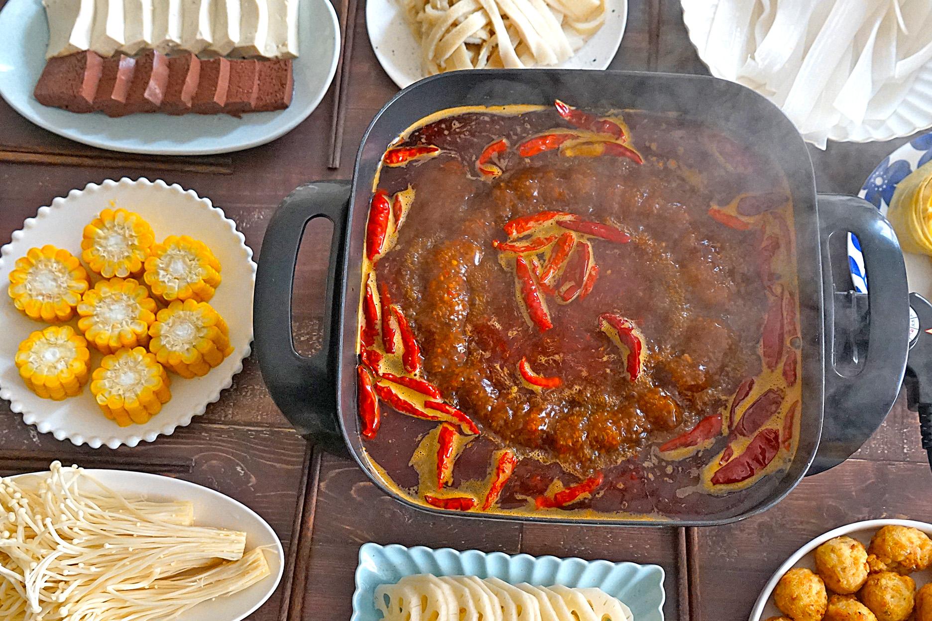 原创中午家里来客一桌火锅宴搞定成本不到200块钱比去饭店省