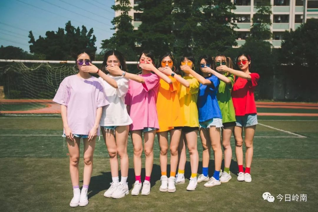 分享一大波岭南老师姐的沙雕闺蜜照~_姿势