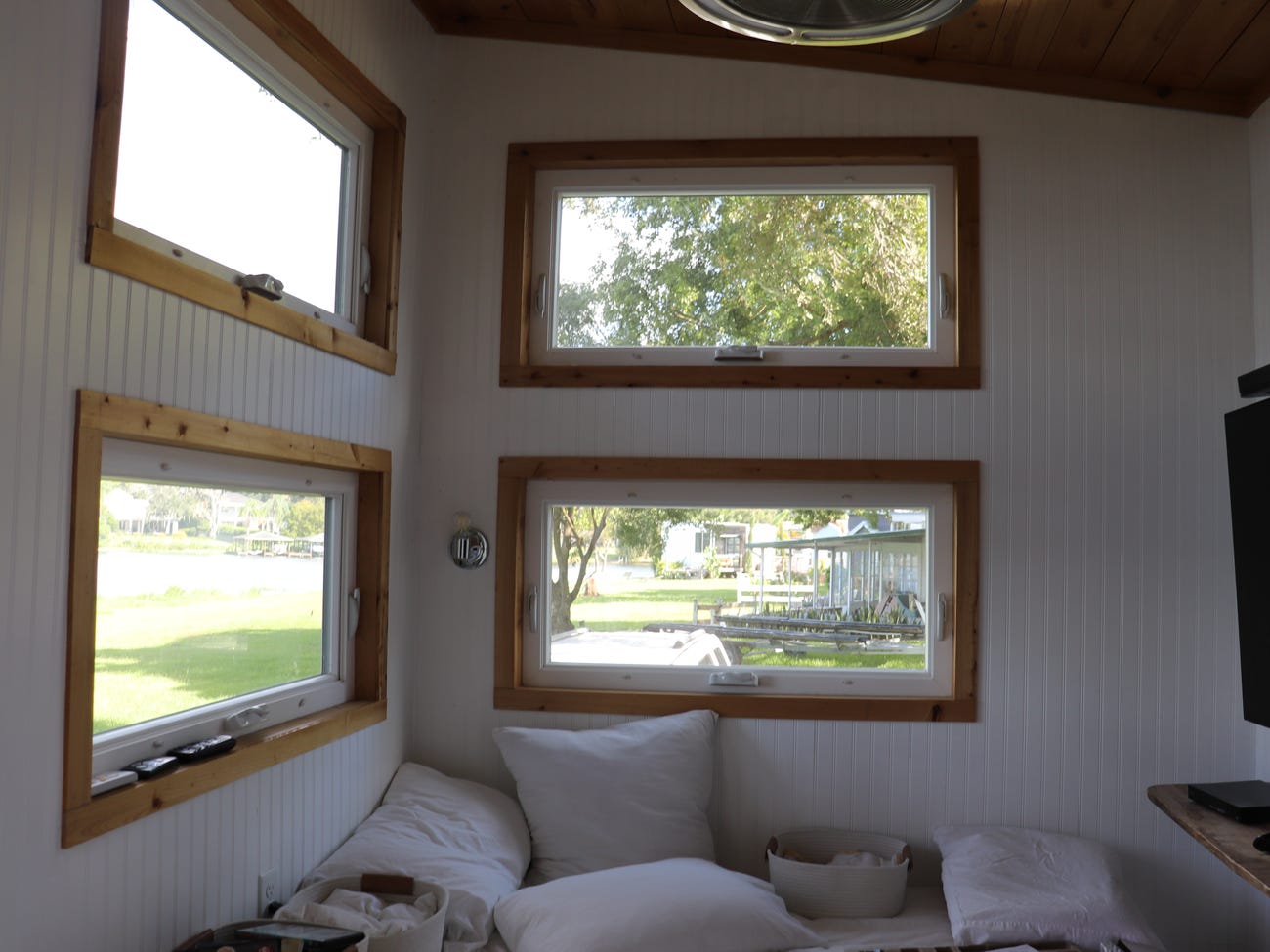 自驾游 探索:美式"蜗居" 移动小屋