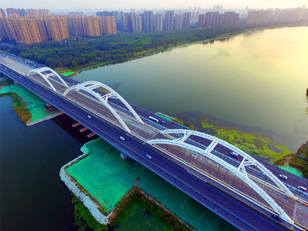 改建中的长青桥:浑河上最宽的桥