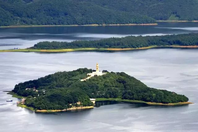 【桓游记】一眼巍峨雄险,一眼碧波万顷——桓龙湖,万乐岛_桓仁