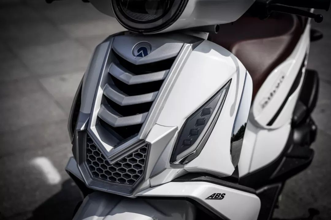 摩托车界的"a锥"!欧系踏板车新选择adiva aj201