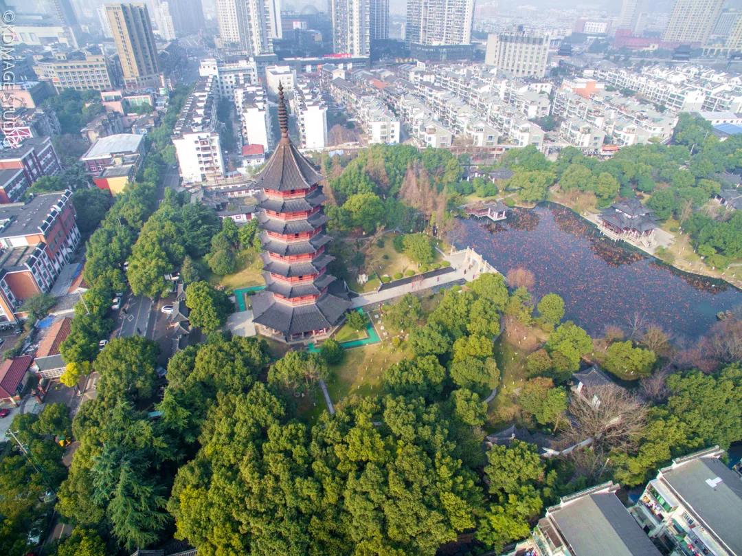 原创中国唯一"塔里塔,湖州三绝之首,千年古物飞英塔