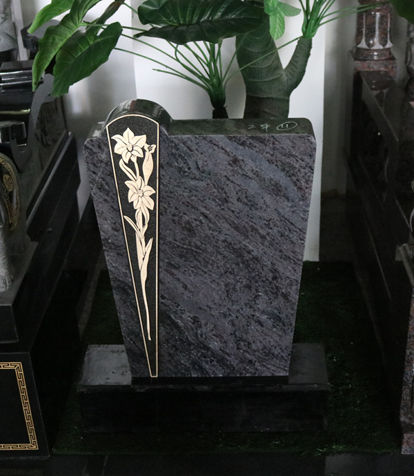 墓碑上雕刻花草树木都有哪些含义