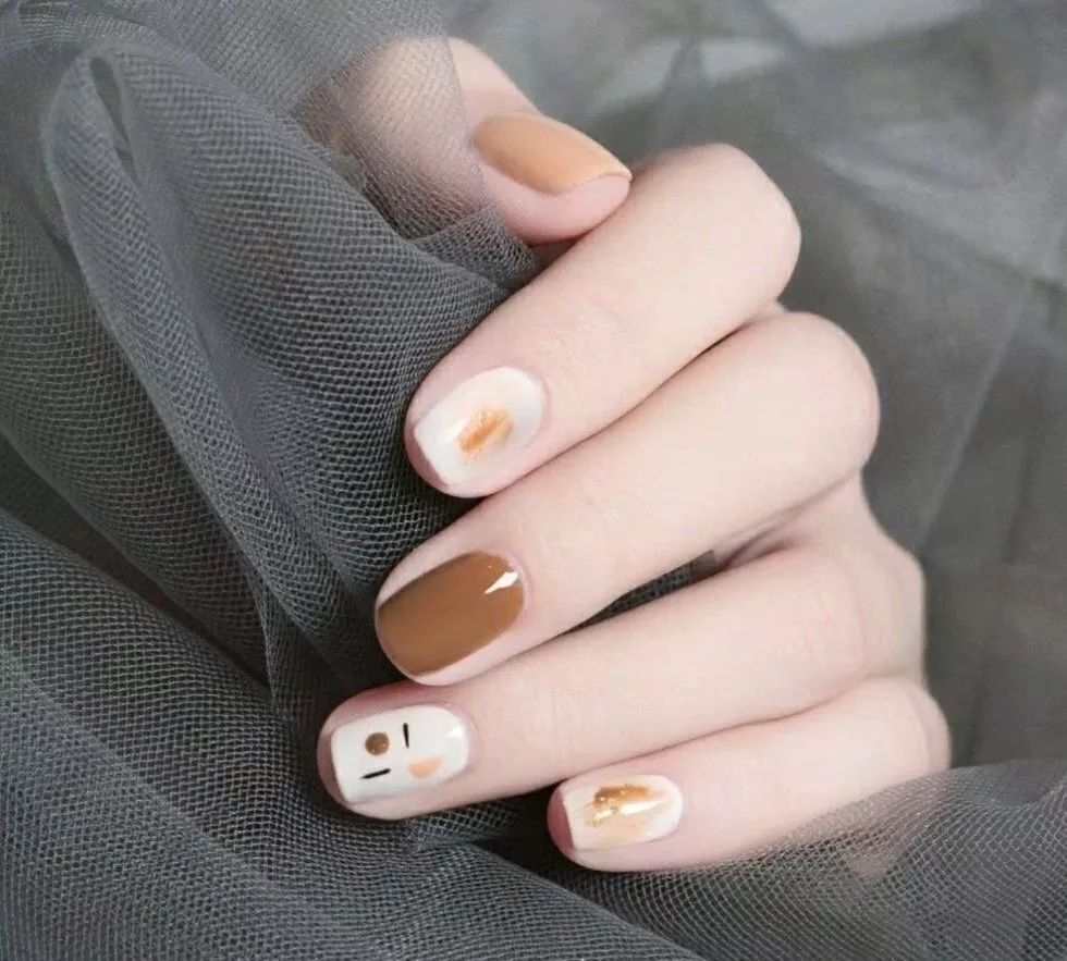 种草|2019秋冬美甲色彩新趋势,可盐可甜!安排!