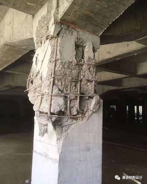 地下室柱子被剪断都是浮力惹的祸