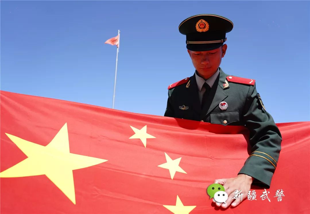 军人的国庆,总有一张照片能够打动你!