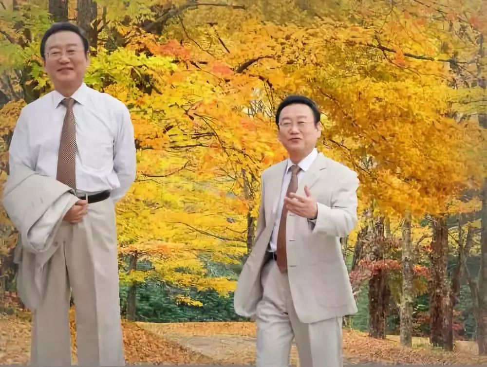 蒋大为翻脸不认大衣哥移民加拿大没钱后又回国捞金