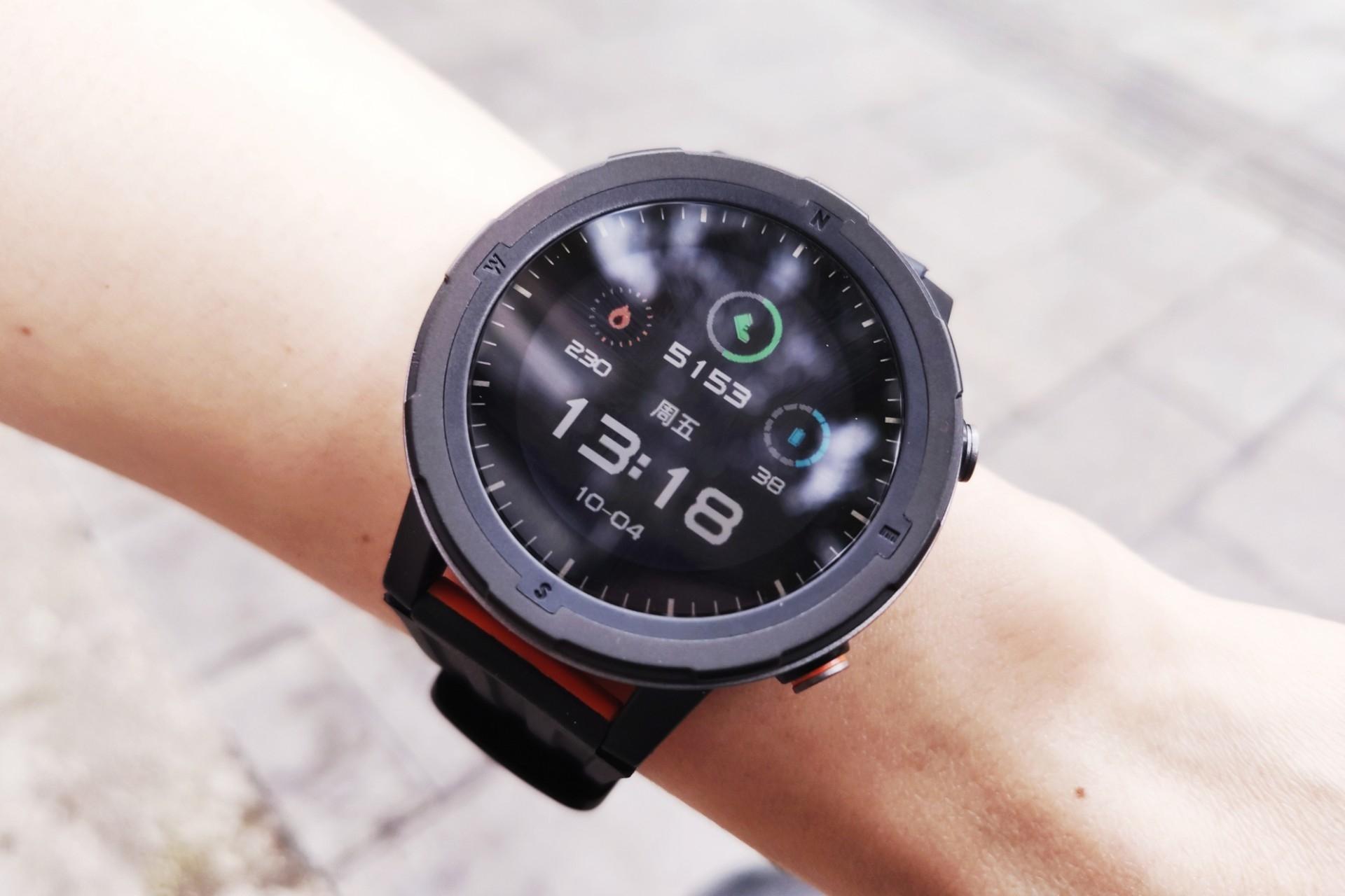 咕咚运动手表x3轻体验硬核科技加持开启无负担安全运动时代