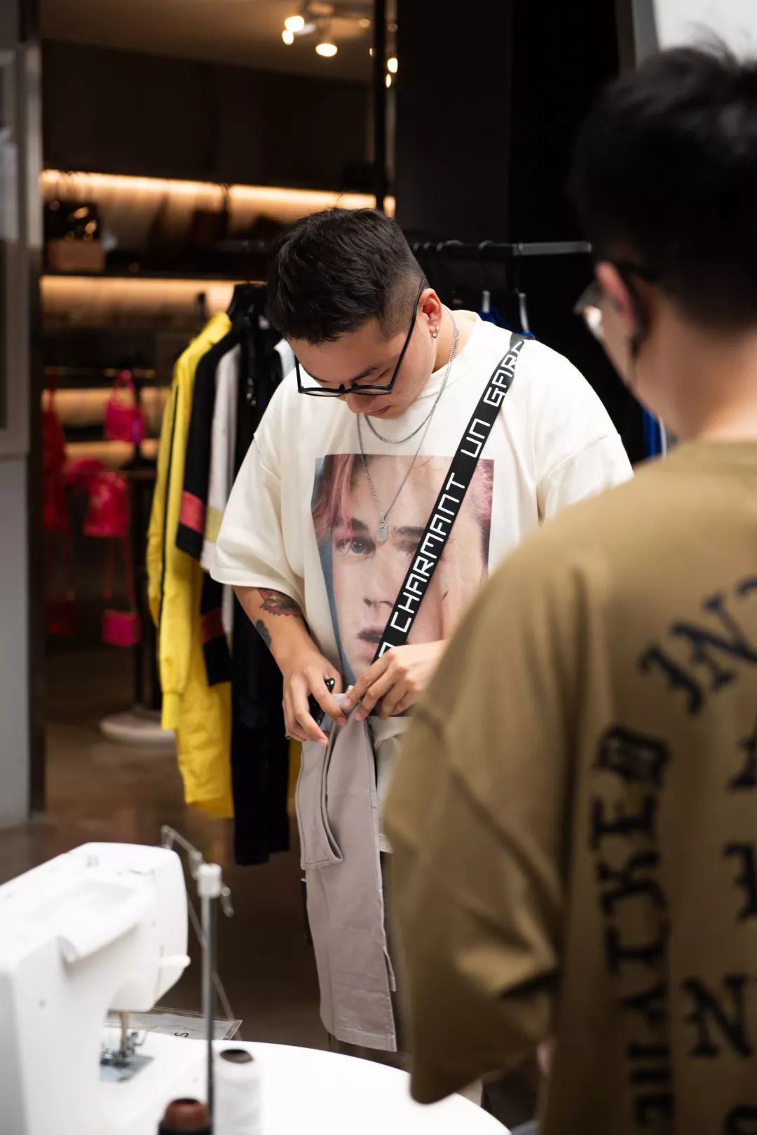 因为他,成都化身假期里的潮流圣地_kerry