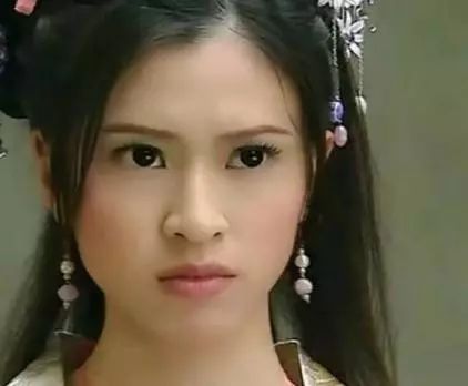 盘点:电视剧中"丑女变美"片段,你被哪位惊艳?_韩娜