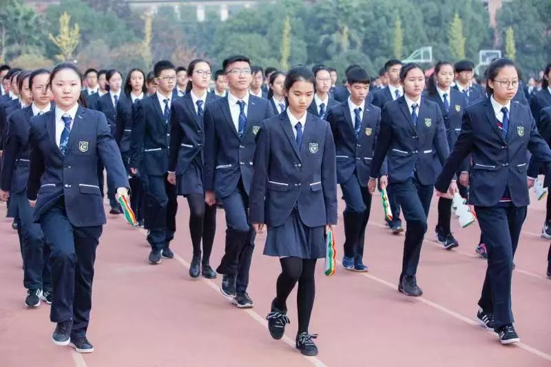 杭州这几所学校的校服穿上也太太太太太好看了!