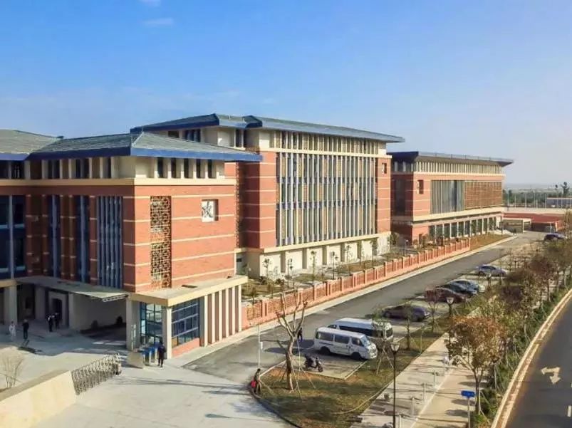 明师带你一起看名校七丨广东实验中学珠海金湾学校