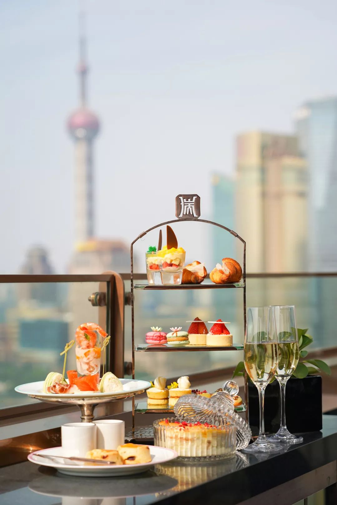 外滩¥158位奢牌酒店半自助午餐华丽升级米其林同款美味