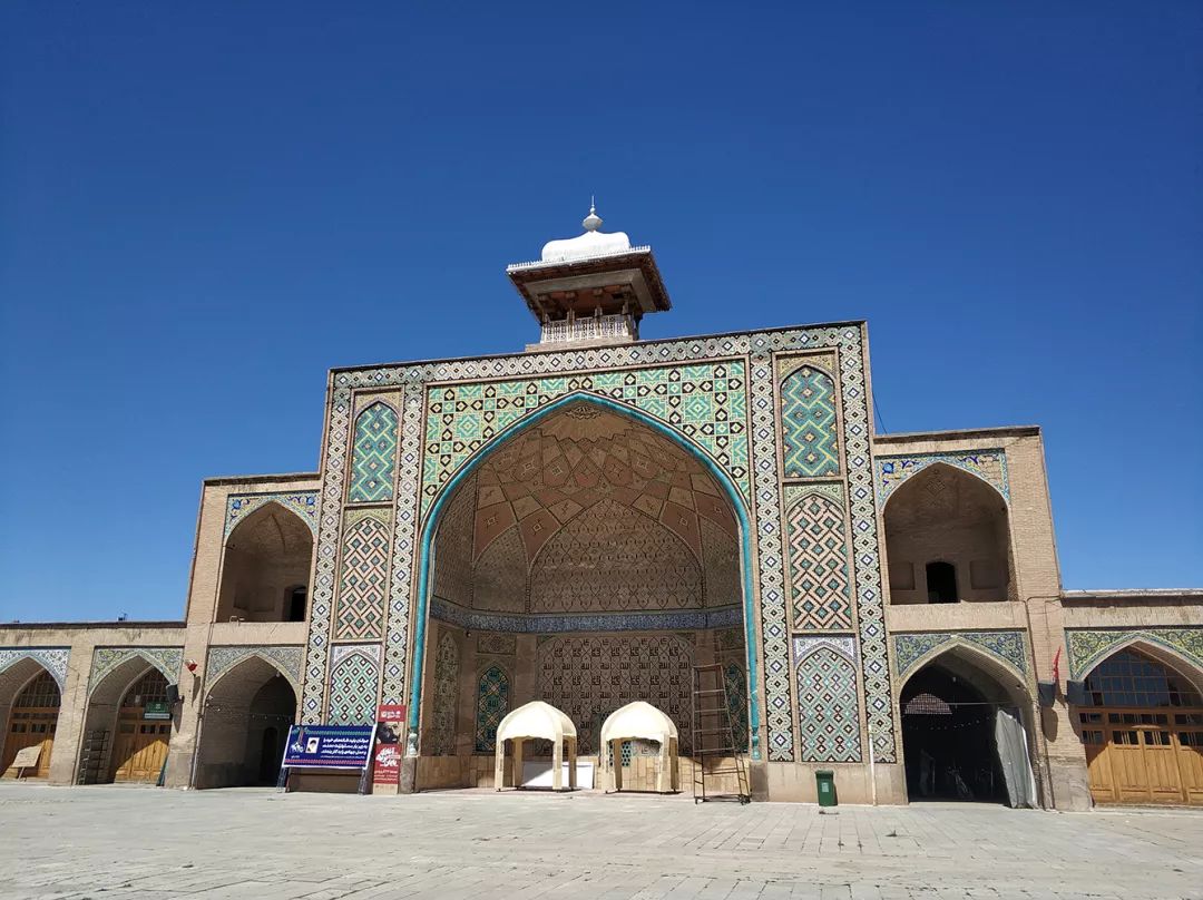 探访伊朗西部⑨|加兹温:鹰巢下的故都