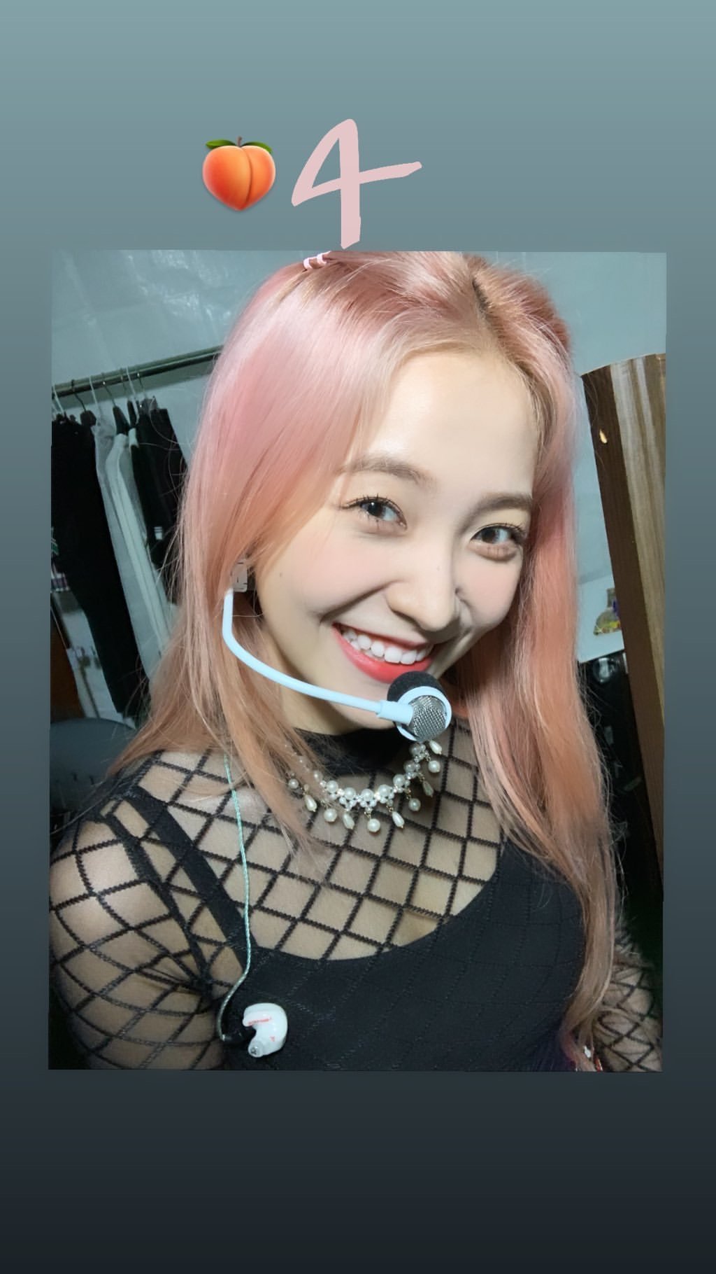 蜜桃精灵yeri,狙击饭心的微笑自拍