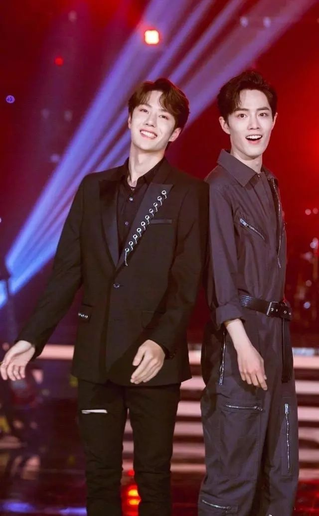 汪卓成和肖战才是真朋友两人互动甜过博君一肖粉丝不买账