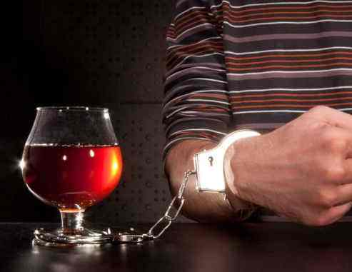 原创戒酒对身体有啥好处?看完后该放下杯中酒了