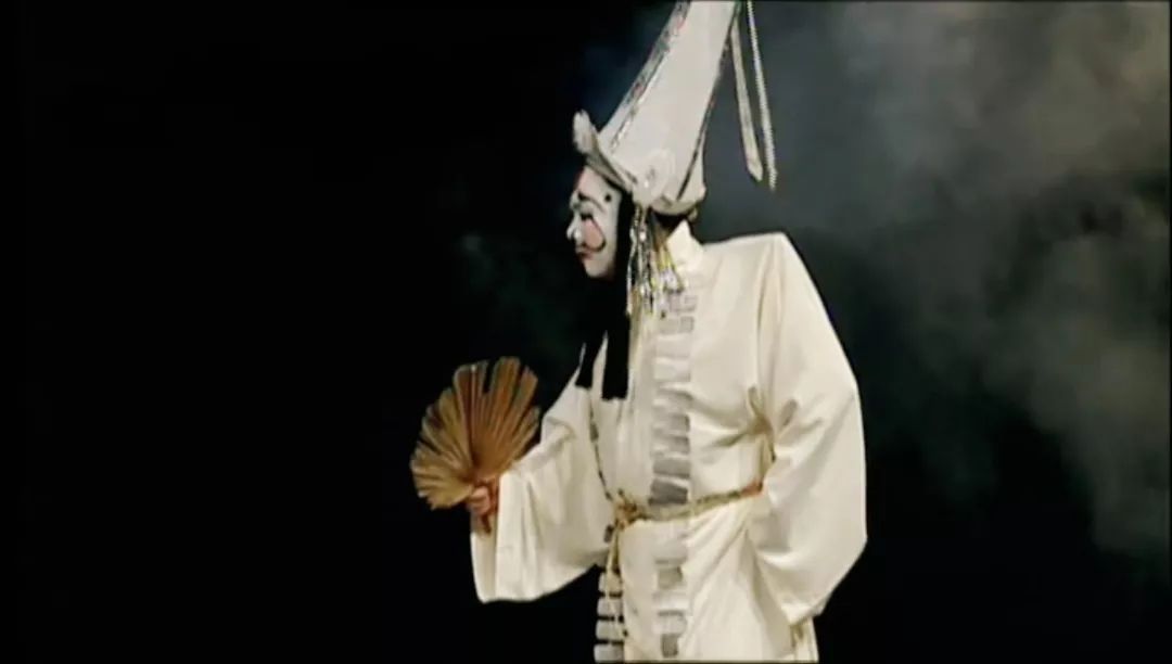 看看午时将近到,不见河东赵玄郎……"刚到村口,就听见唢呐发出凄厉的