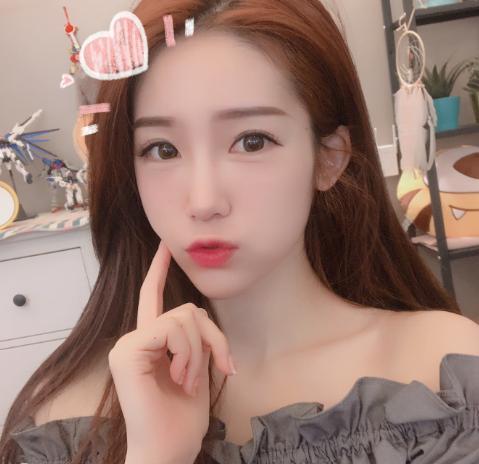 只了解绝地求生董伟武功天下第一!爆火的电竞王伟又是谁?