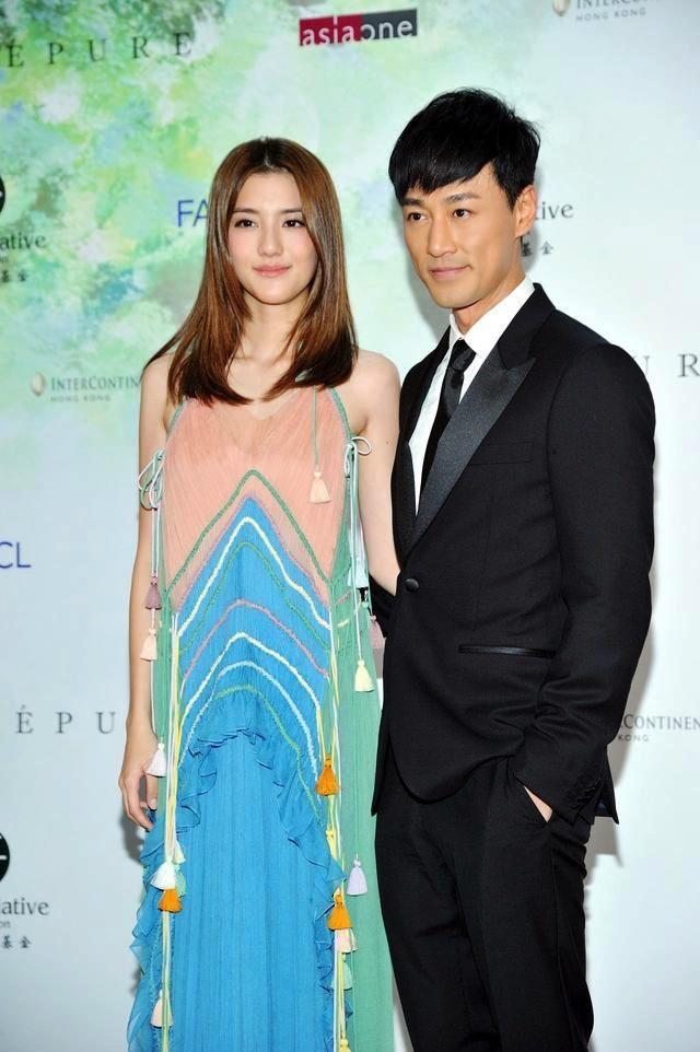 原创林峰张馨月修成正果结婚通知书曝光两人同居6000万豪宅婚期未定