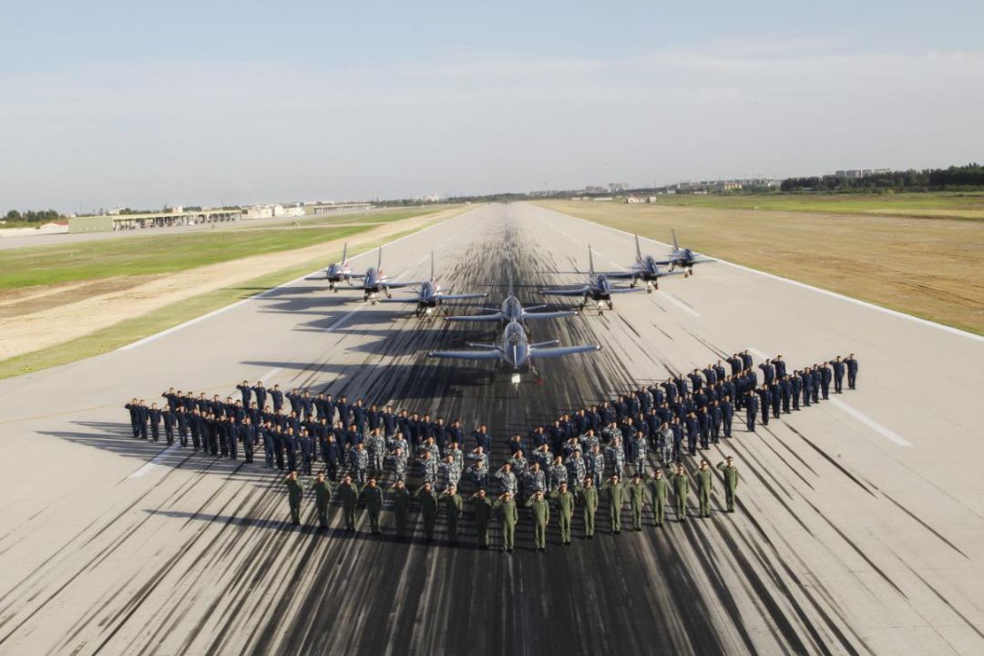 中国安徽芜湖空军基地图片